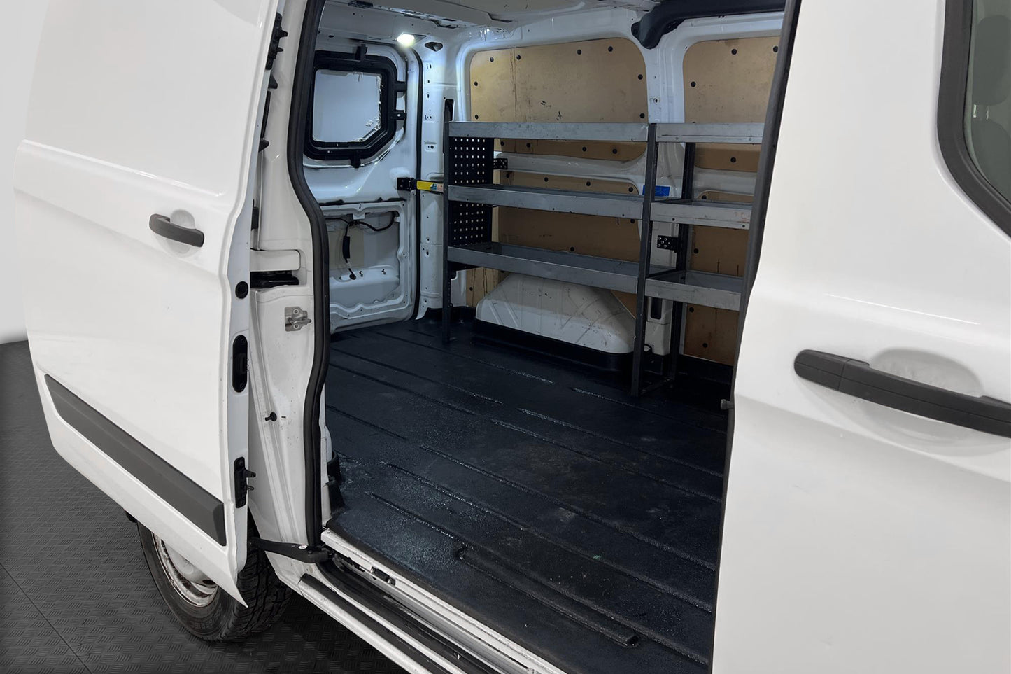 Ford Transit Custom Värmare Dragkrok V-Inredning SYNC3 Moms