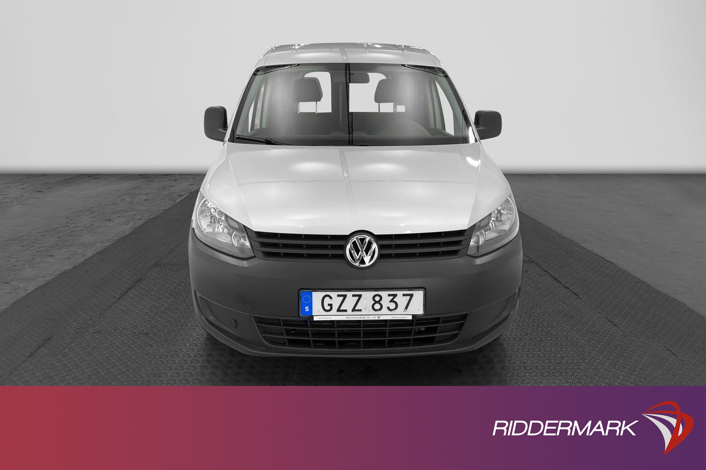 Volkswagen Caddy 2.0 109hk Dragkrok Nyservad M-Värmare