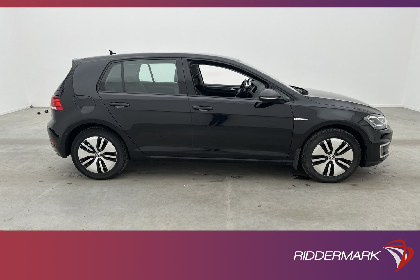 Volkswagen E-Golf 35.8 kWh 115hk Active info Navi CarPlay