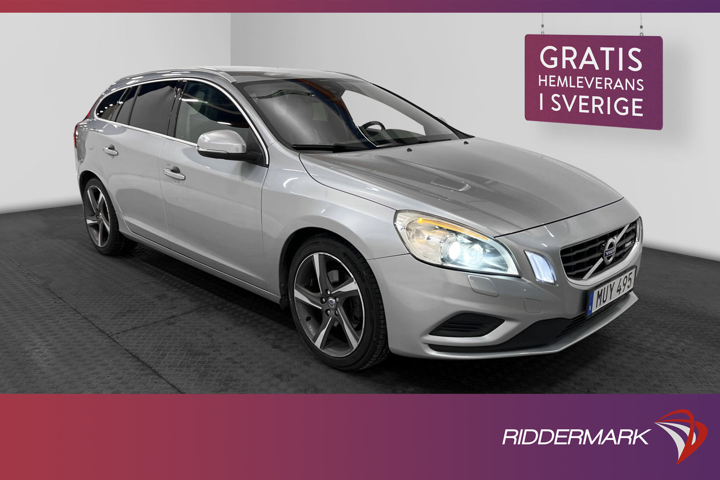 Volvo V60 T4F 180hk R-Design Skinn Låg skatt 0.7l/mil