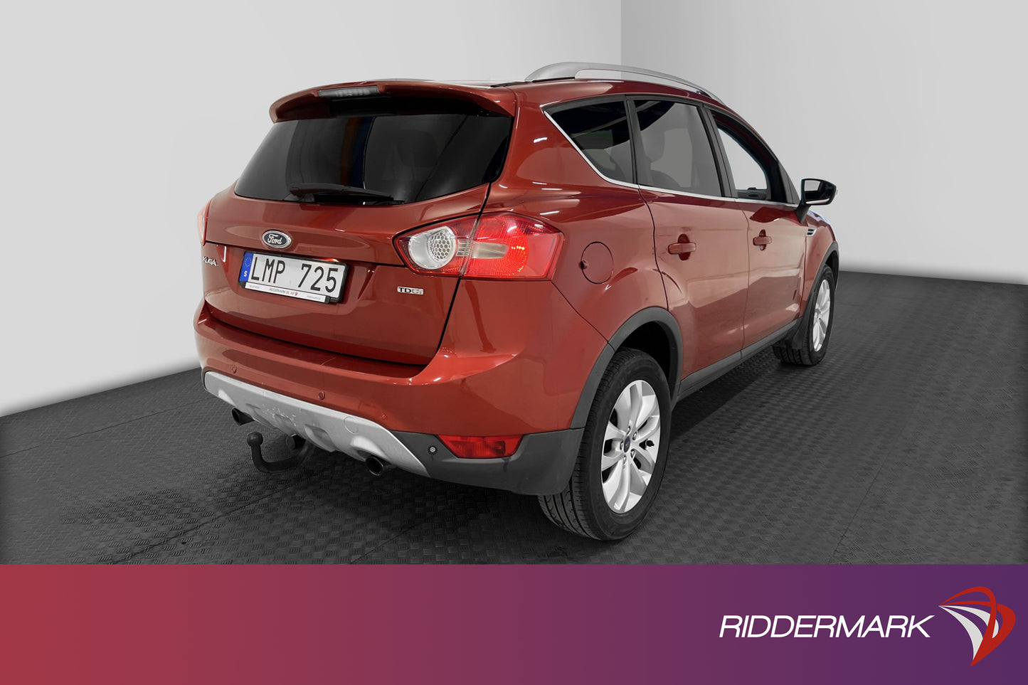 Ford Kuga 2.0 TDCi AWD 136hk Halvskinn Drag PDC 5,4L/100km