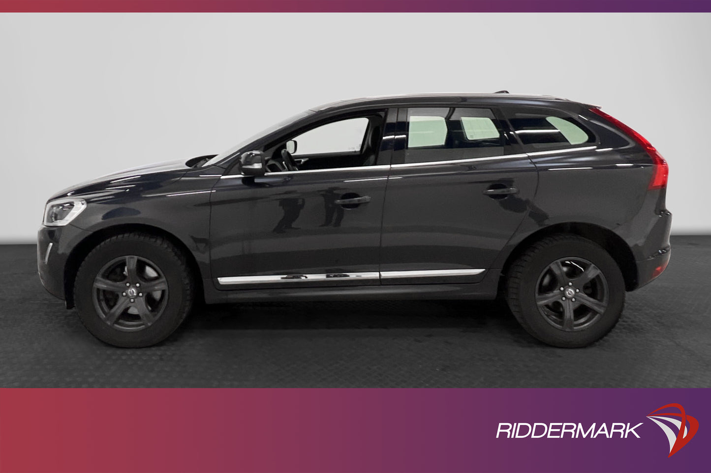 Volvo XC60 D4 AWD Summum Pano Navi D-värm VOC Skinn Drag