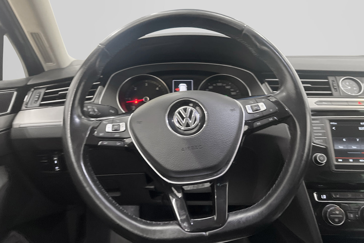 Volkswagen Passat 4M 190hk Värmare Bkamera Keyless Drag