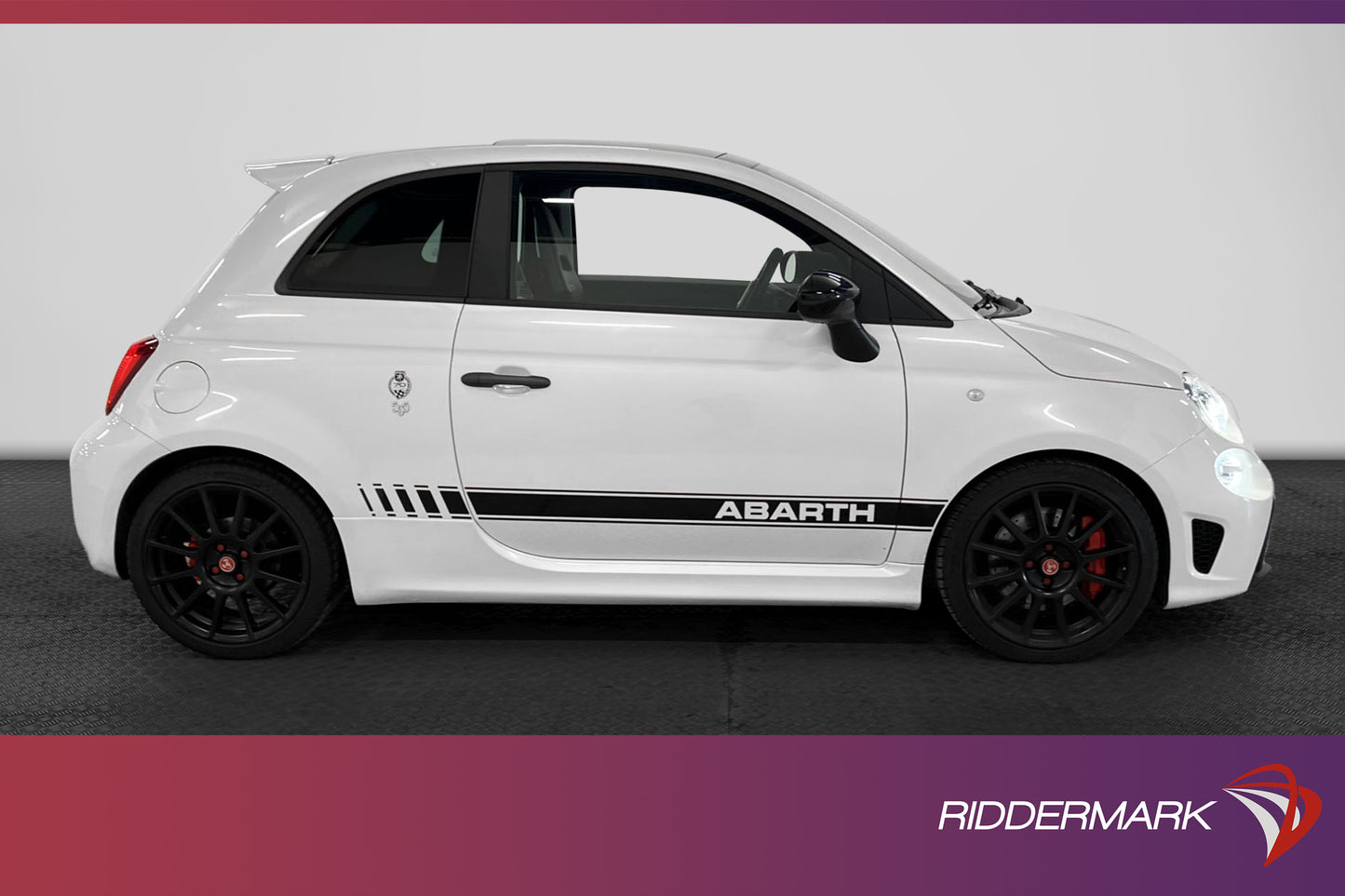 Abarth 595 Competizione 180hk 70 anniversary Brembo Kolfiber