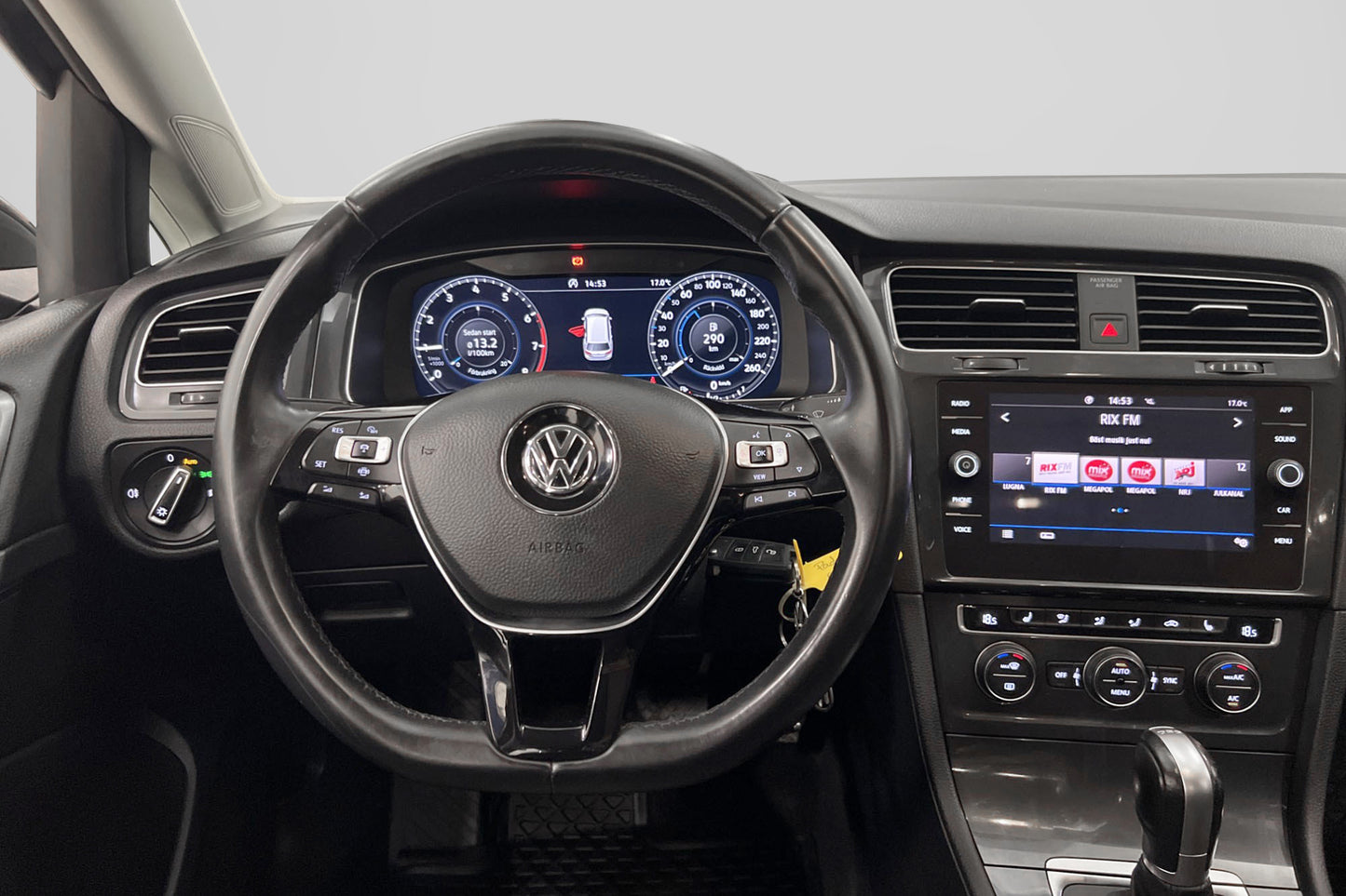 Volkswagen Golf SC 1.0 TSI 115hk  Cockpit Backkamera CarPlay