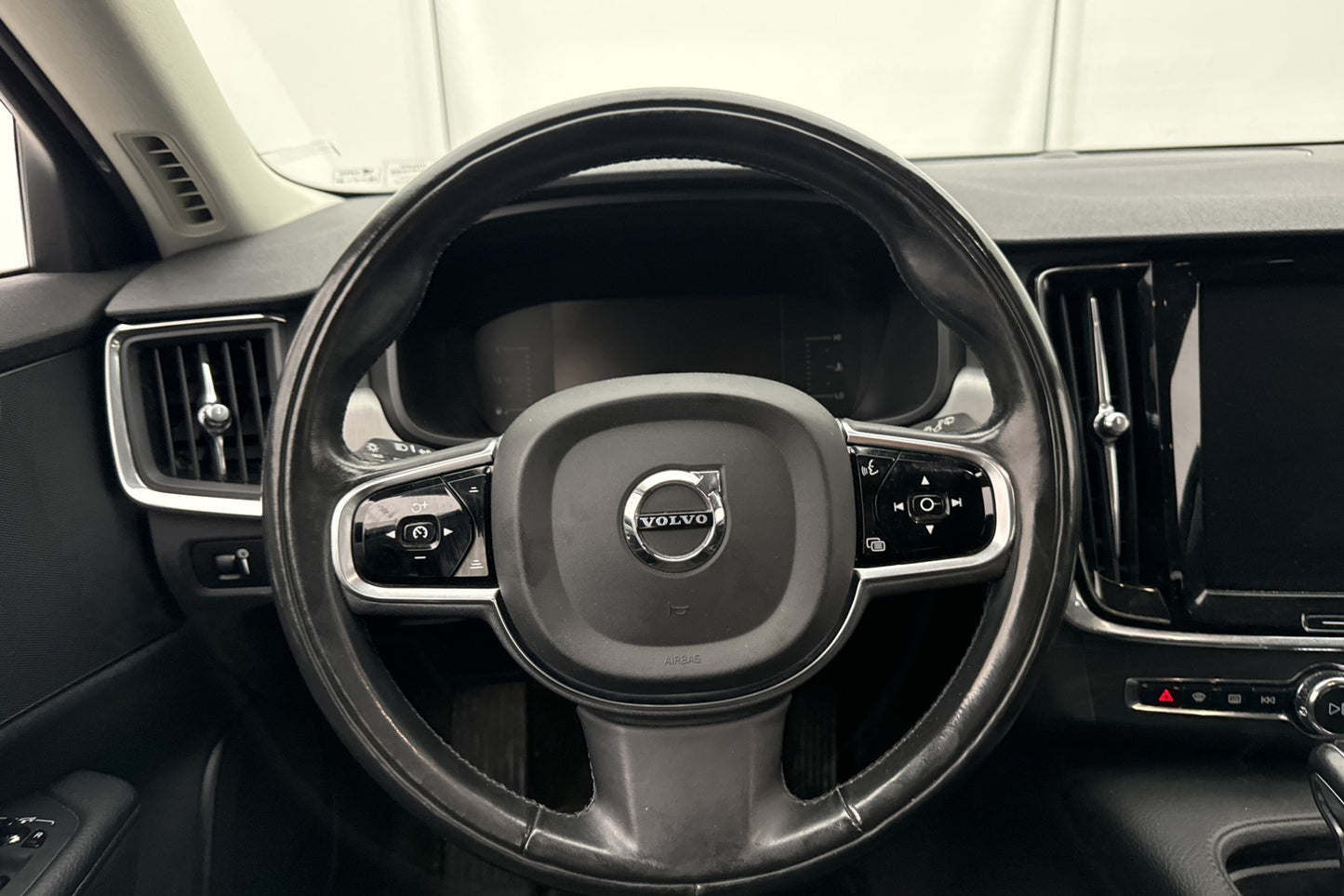 Volvo V90 D3 AWD Business VOC Värm Sensorer Elstol CarPlay