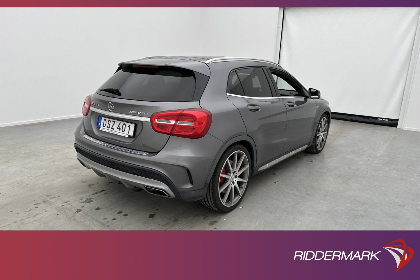 Mercedes-Benz GLA 45 AMG 4M 360hk Pano H/K Kamera GPS Elstol