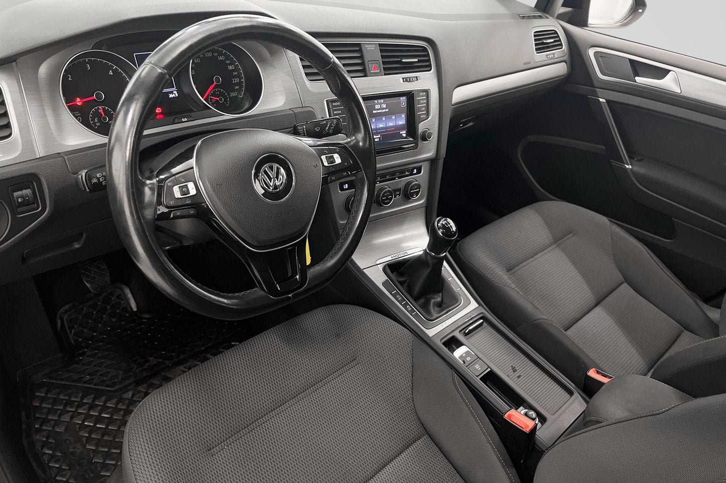 Volkswagen Golf 1.6 TDI 105 hk Touchskärm Låg skatt 0,4L/mil