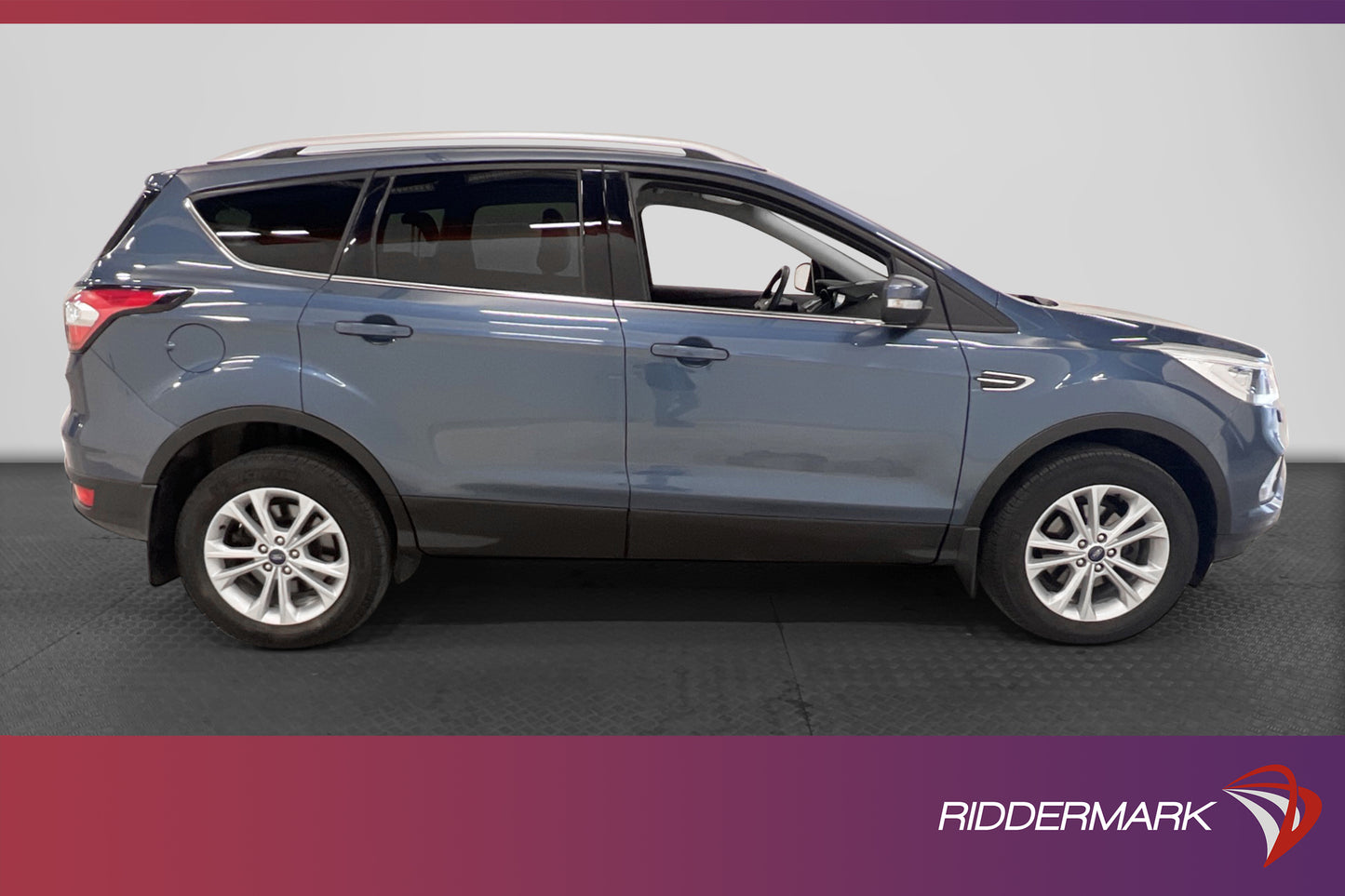 Ford Kuga 1.5 EcoBoost 150hk Titanium Navi M-Värm B-Kam Drag