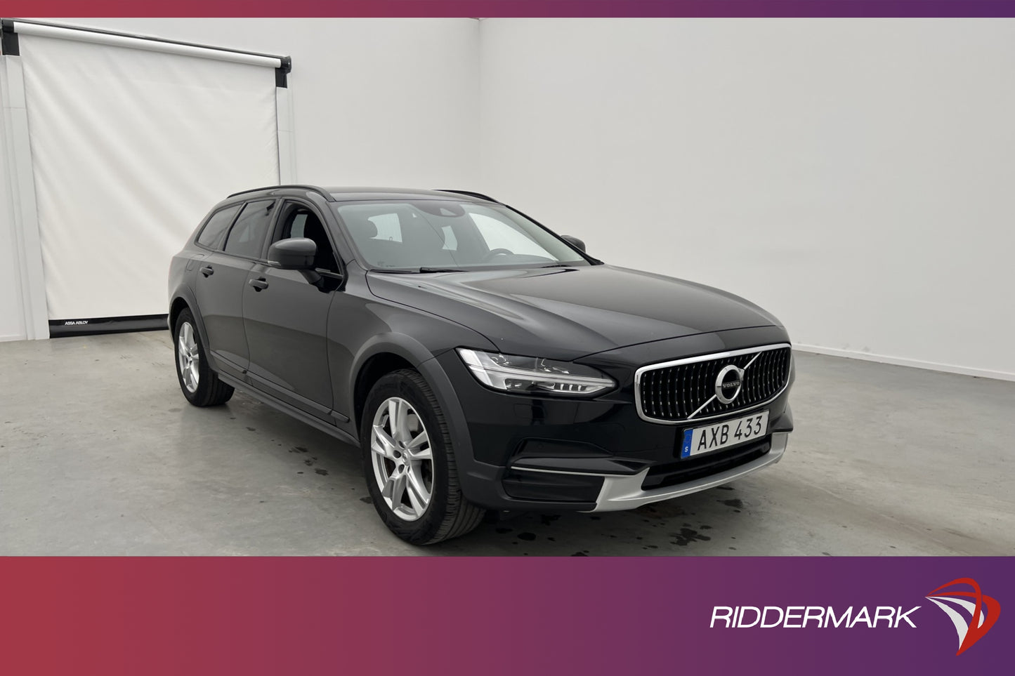 Volvo V90 Cross Country D4 AWD Kinetic VOC Drag Rattvärme