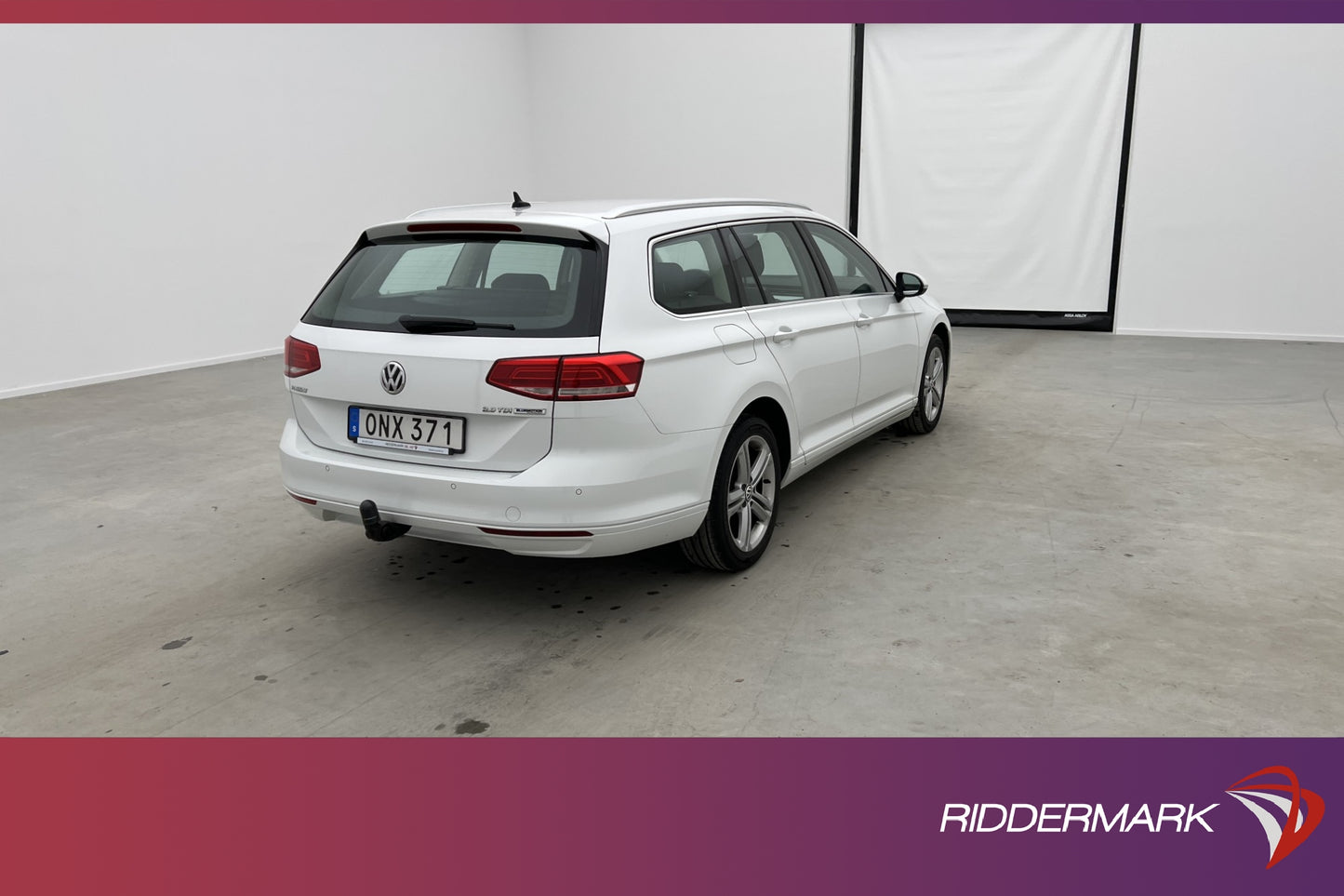 Volkswagen Passat SC 2.0 TDI Drag B-kamera D-värme PDC 150hk