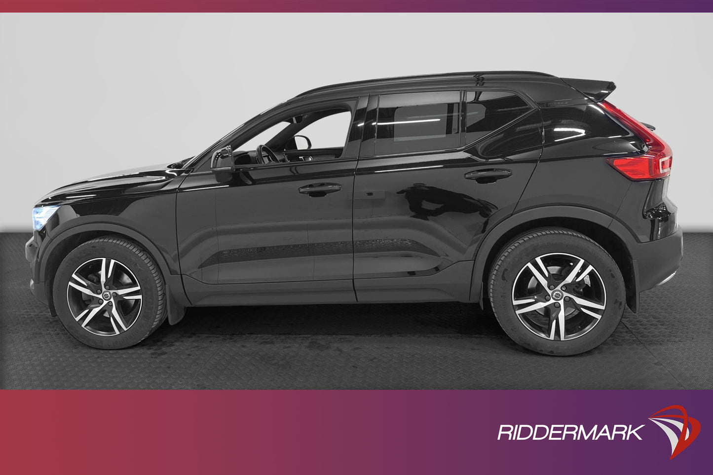 Volvo XC40 D4 AWD 190hk R-Design Värmare Pano H/K VOC 360°