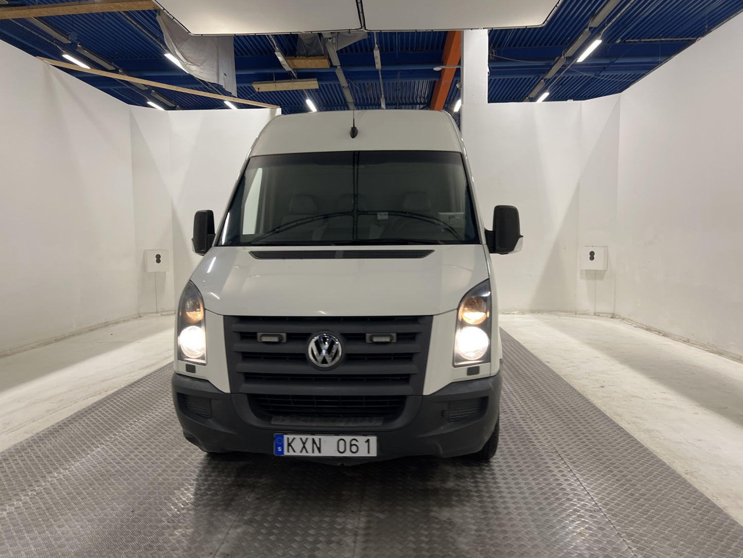 Volkswagen Crafter L2H2 2.5TDI Värmare Farthållare Dragkrok