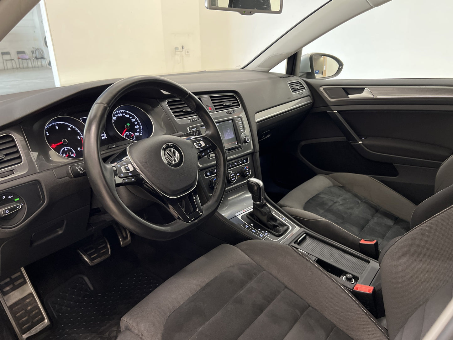 Volkswagen Golf Alltrack 2.0 TDI 4M Premium D-värm B-kamera