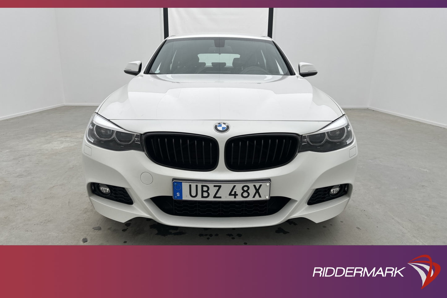 BMW 320 i xDrive Gran Turismo M Sport Navi Skinn Drag