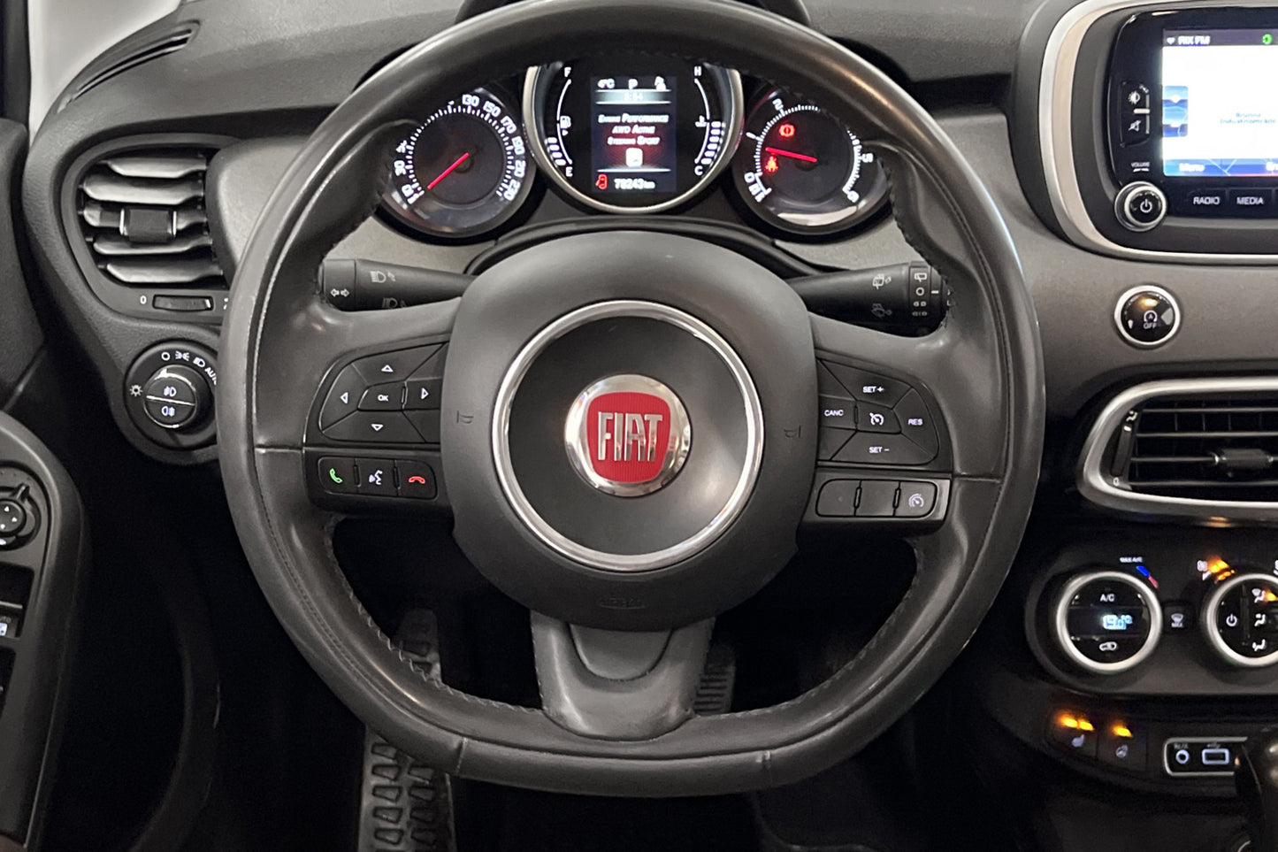 Fiat 500X 2.0 Multijet 4x4 140hk Kamera Drag Skinn Välservad