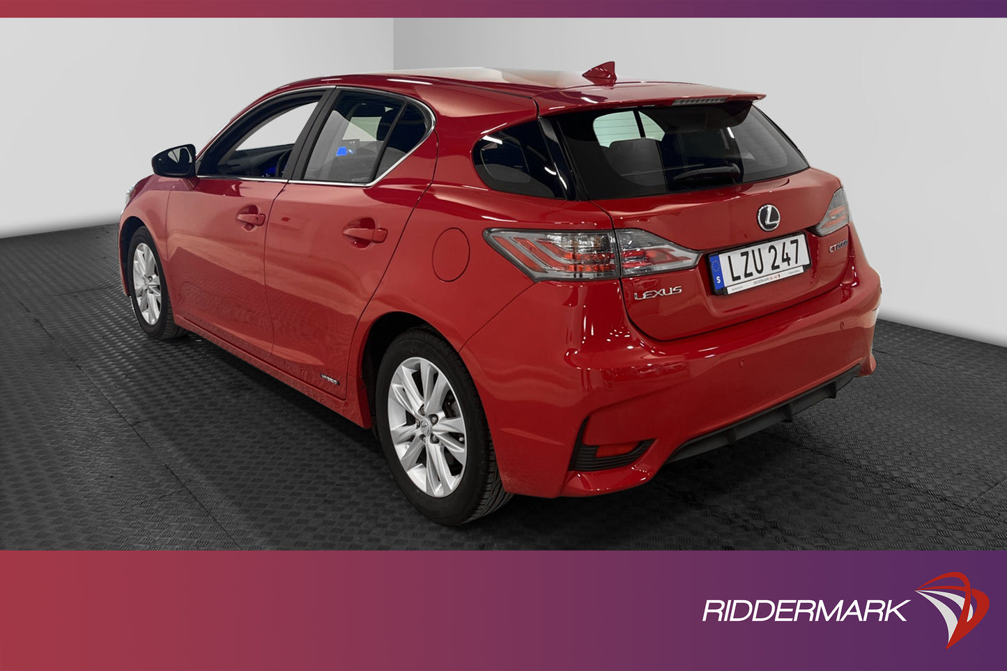 Lexus CT 200h 1.8 CVT 136hk Navi Sensorer Välserv 0,36l/mil