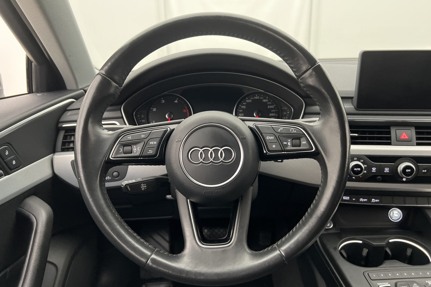 Audi A4 Avant 2.0 TDI Quattro 190hk Proline M-Värm Nyservad