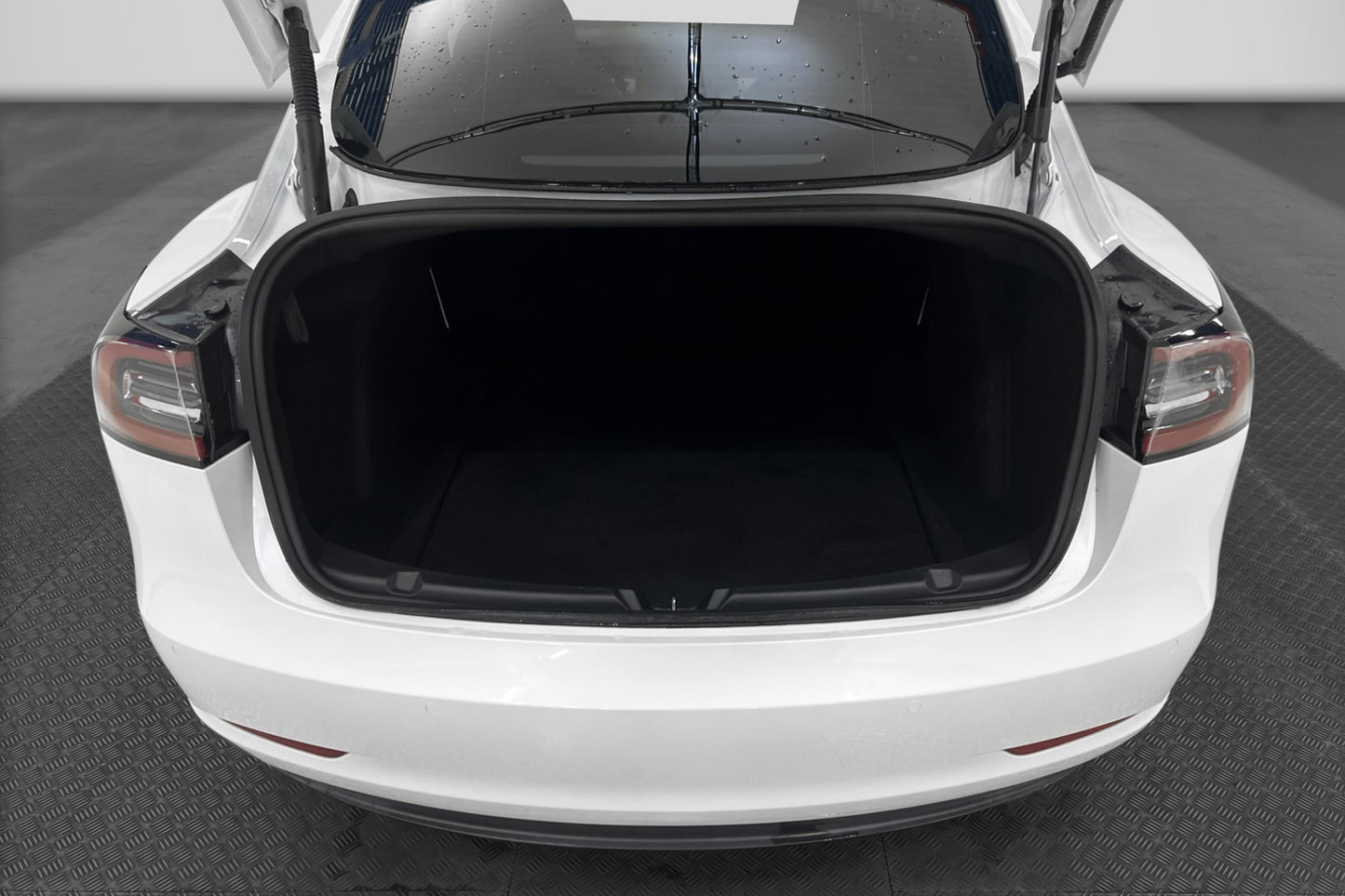 Tesla Model 3 Performance AWD Svensksåld Facelift