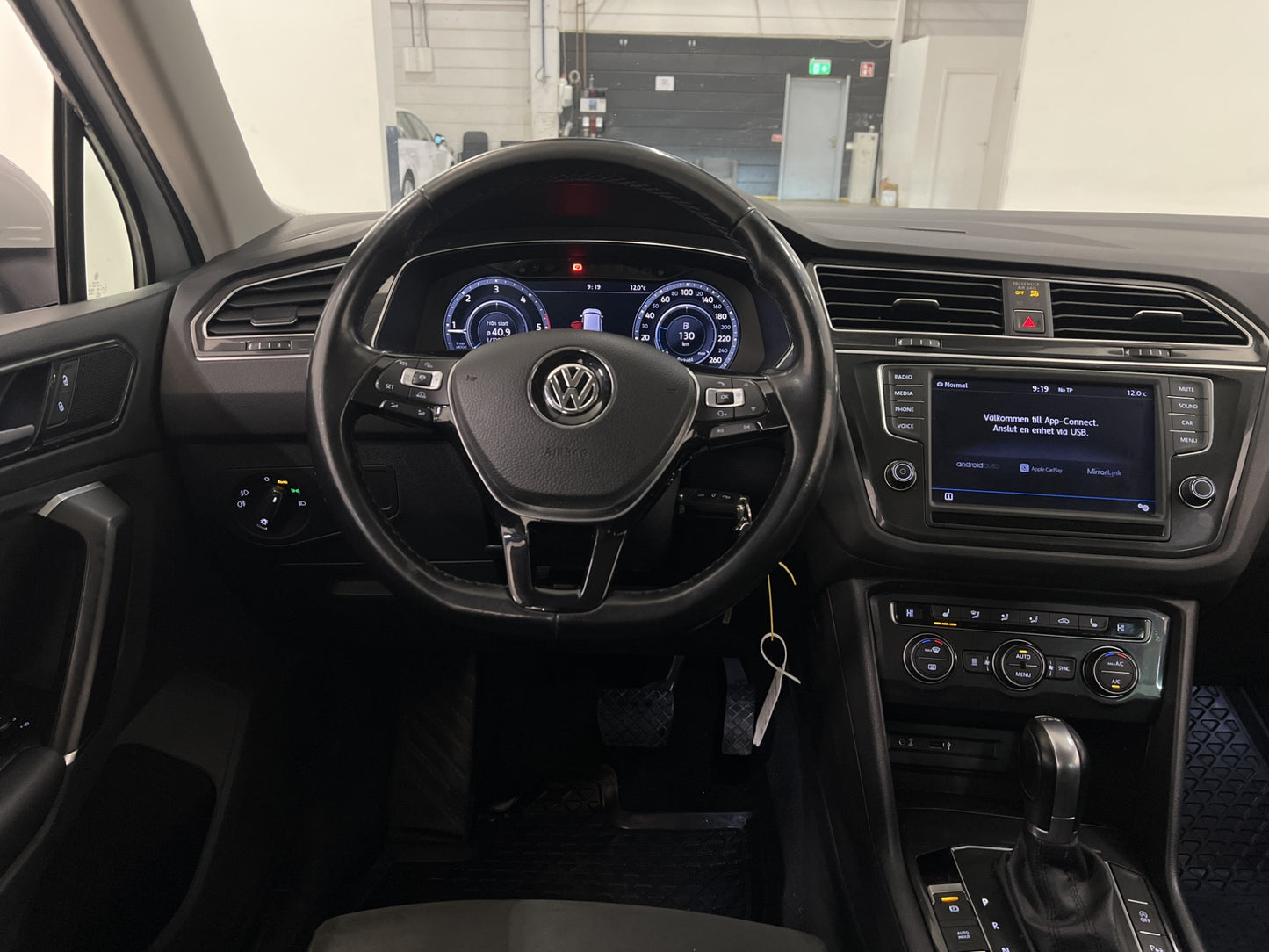 Volkswagen Tiguan 2.0 190hk 4Motion D-värm Cockpit B-kamera