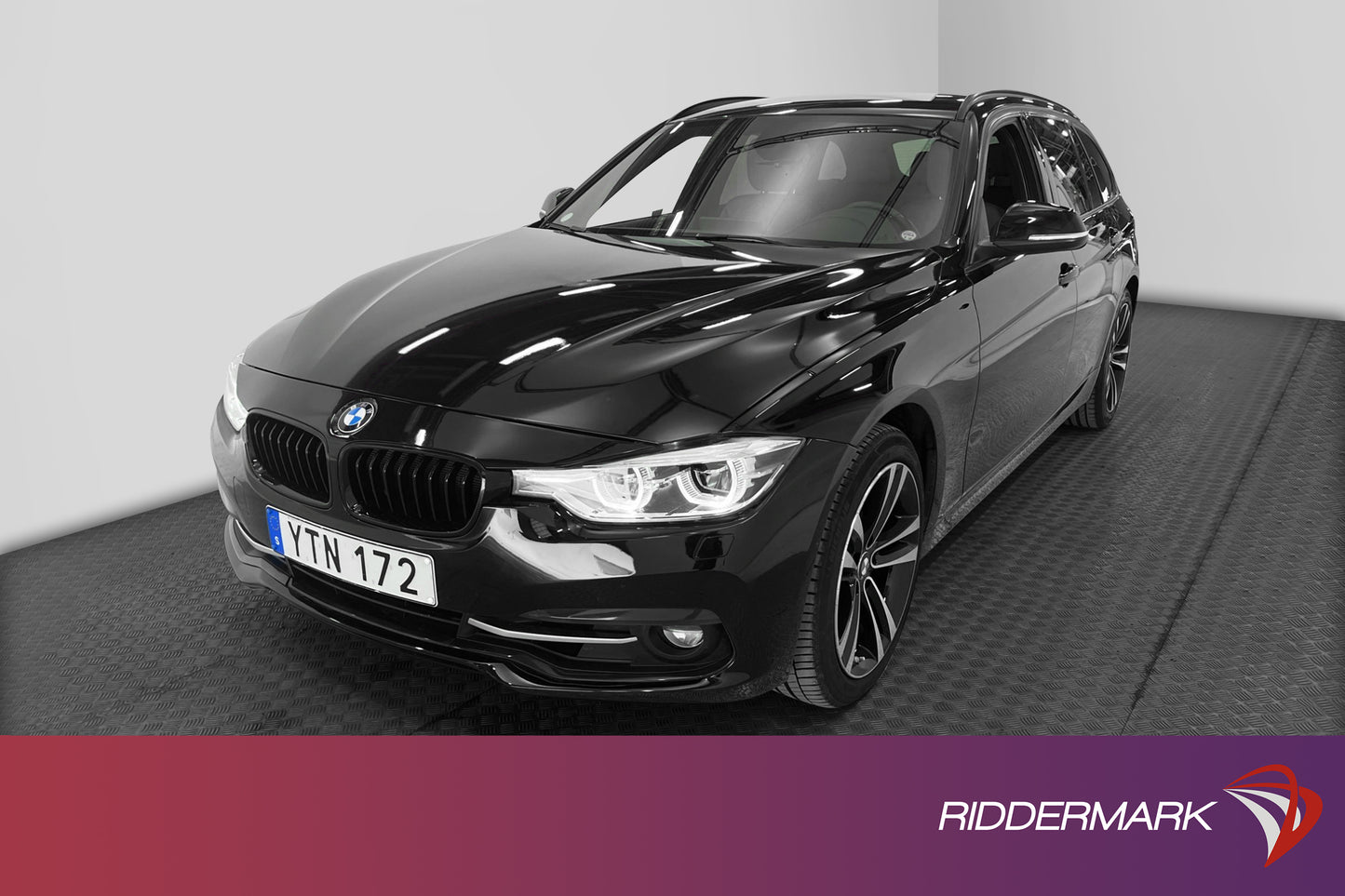 BMW 330 i xDrive 252hk Sport line Skinn Navi Keyless Drag