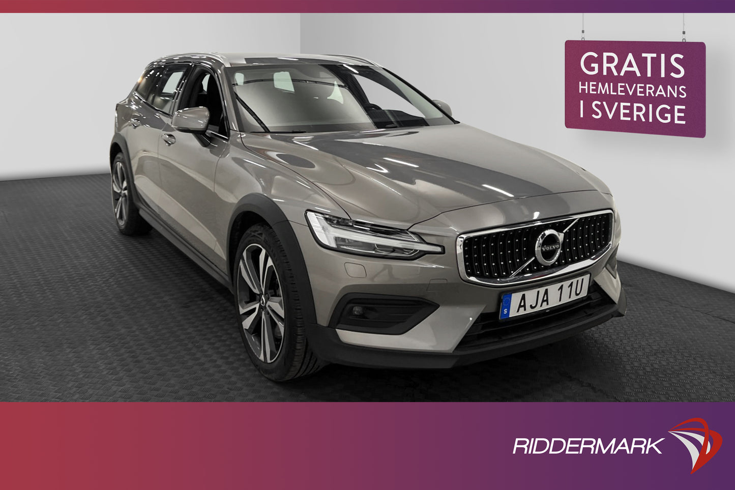 Volvo V60 Cross Country B5 AWD 250hk Momentum B-Kam H/K