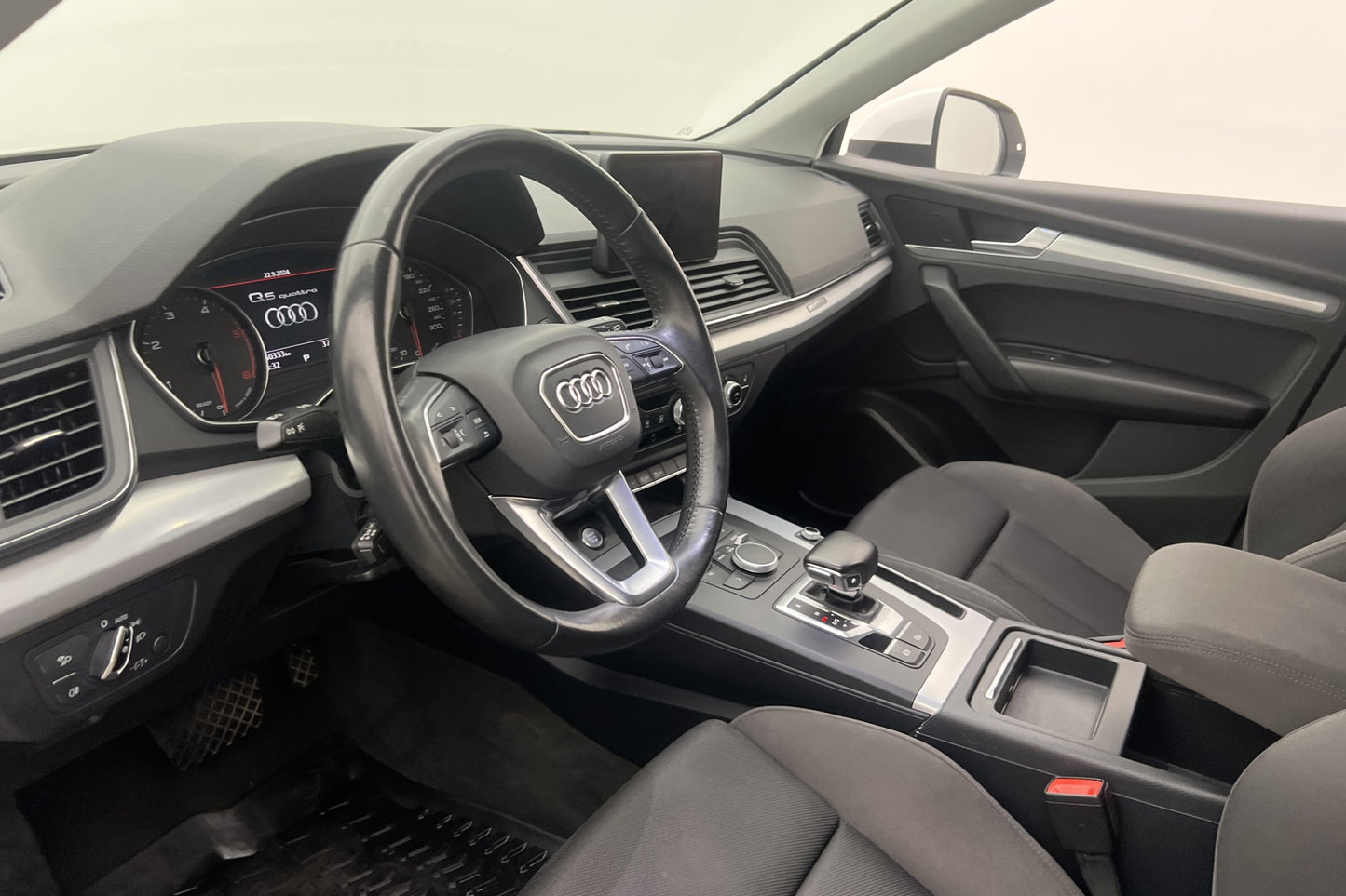 Audi Q5 2.0 TDI Quattro 190hk Proline Sensorer Keyless Drag