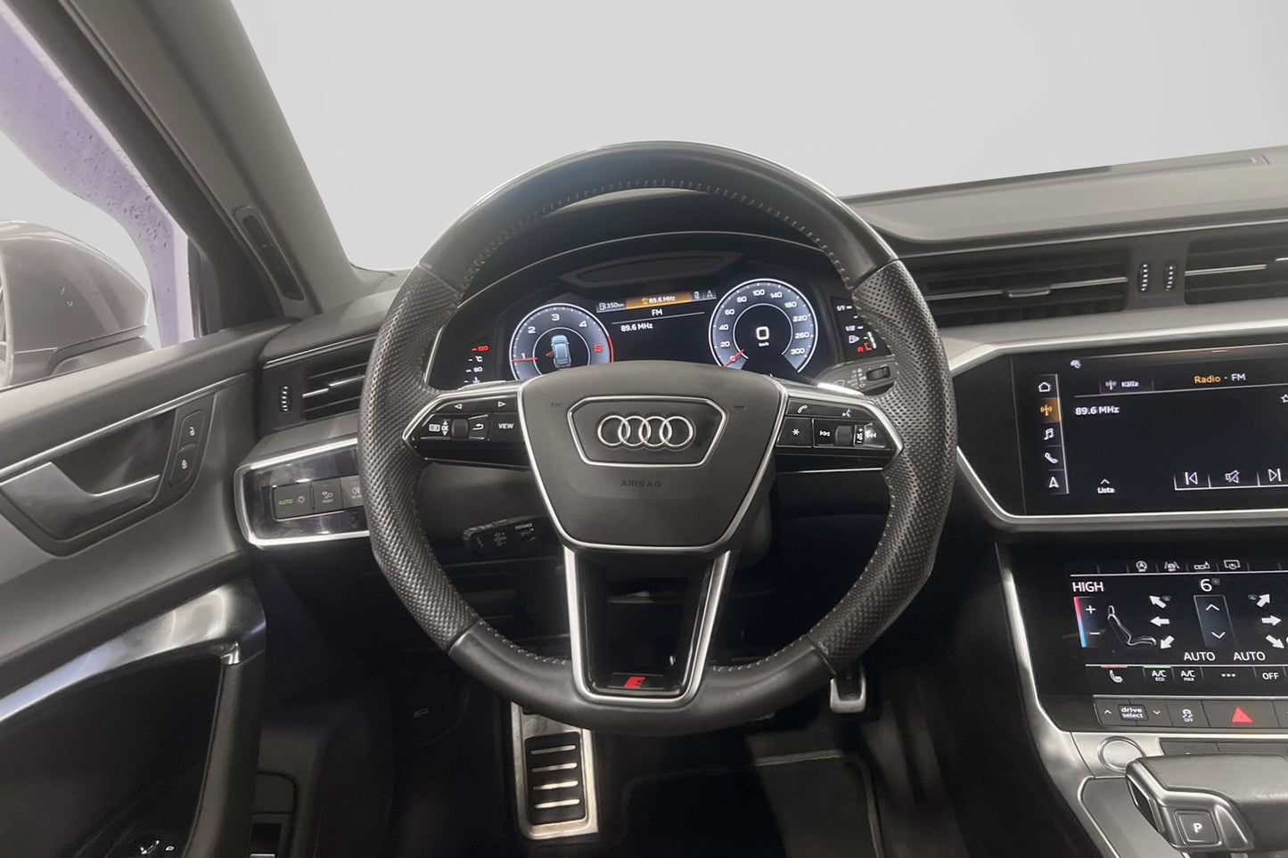 Audi A6 40 TDI Q 204hk S-Line Värmare Cockpit 360° Matrix