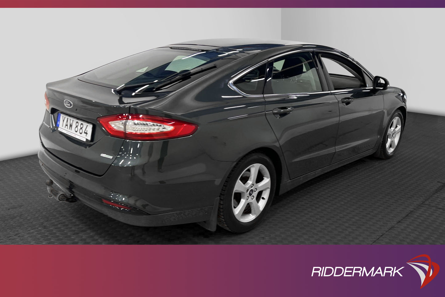 Ford Mondeo 1.5T EcoBoost 160hk Värm Rattvärme Keyless Drag