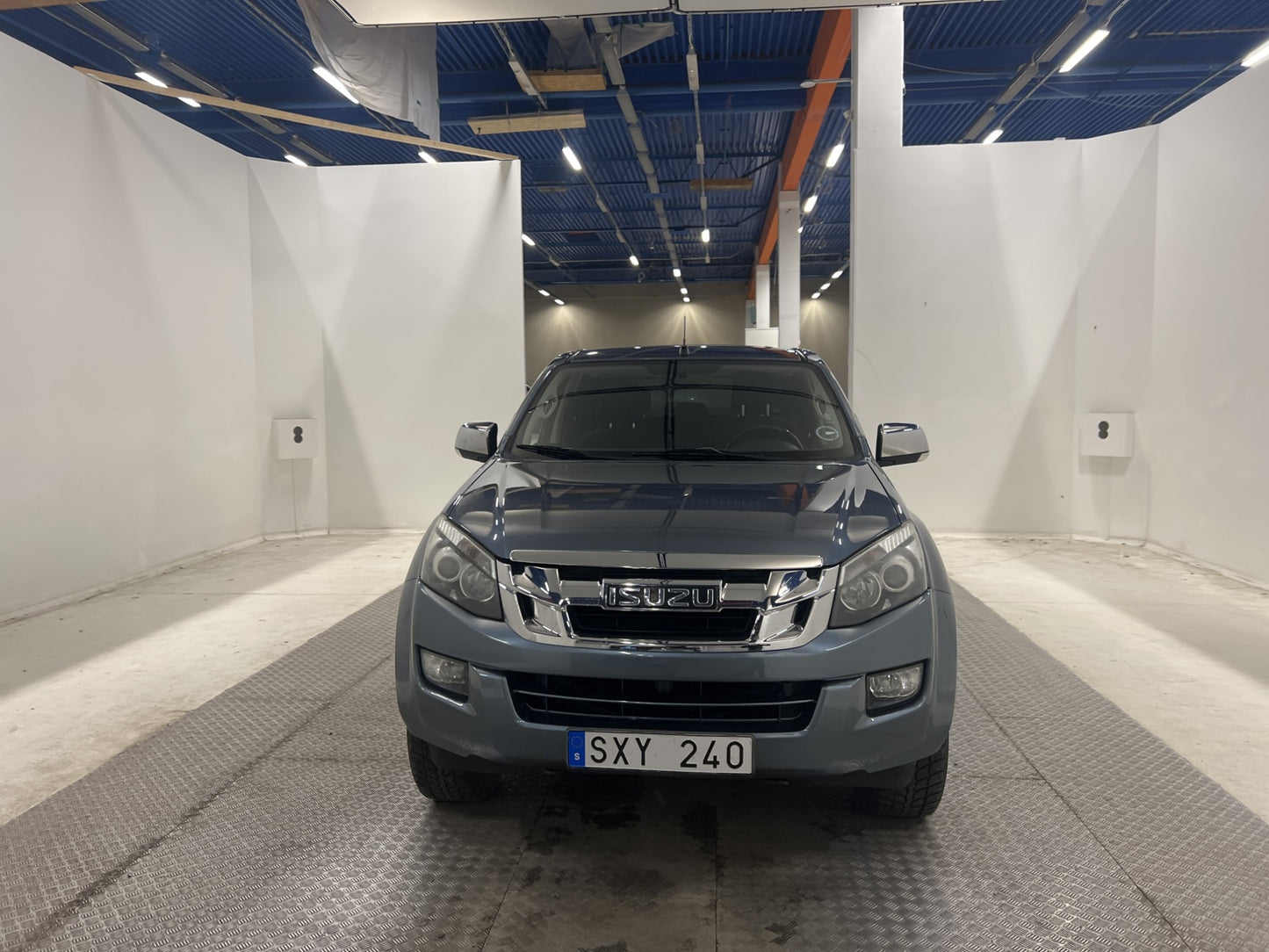 Isuzu D-Max 2.5 4WD 163hk M/K-Värmare Dragkrok Kåpa