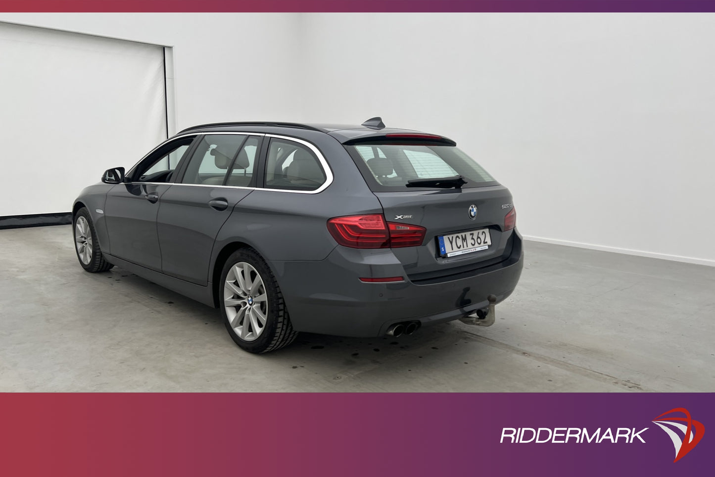 BMW 520 d xDrive Touring M Sport-Ratt Skinn Elstolar Drag