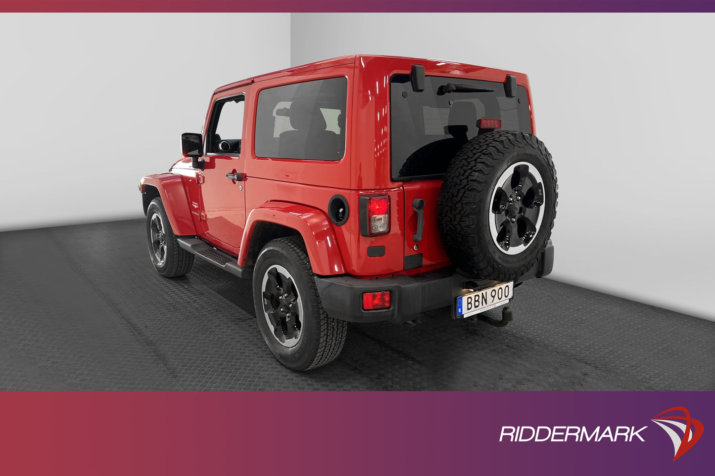 Jeep Wrangler Unlimited 3.8 4WD 199hk Sahara H/Soft-top Drag