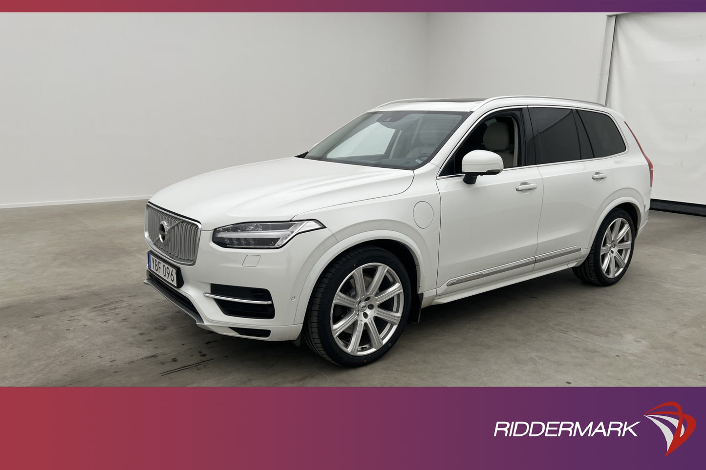 Volvo XC90 T8 AWD TwEn 407hk Inscription Pano Drag B&W VOC