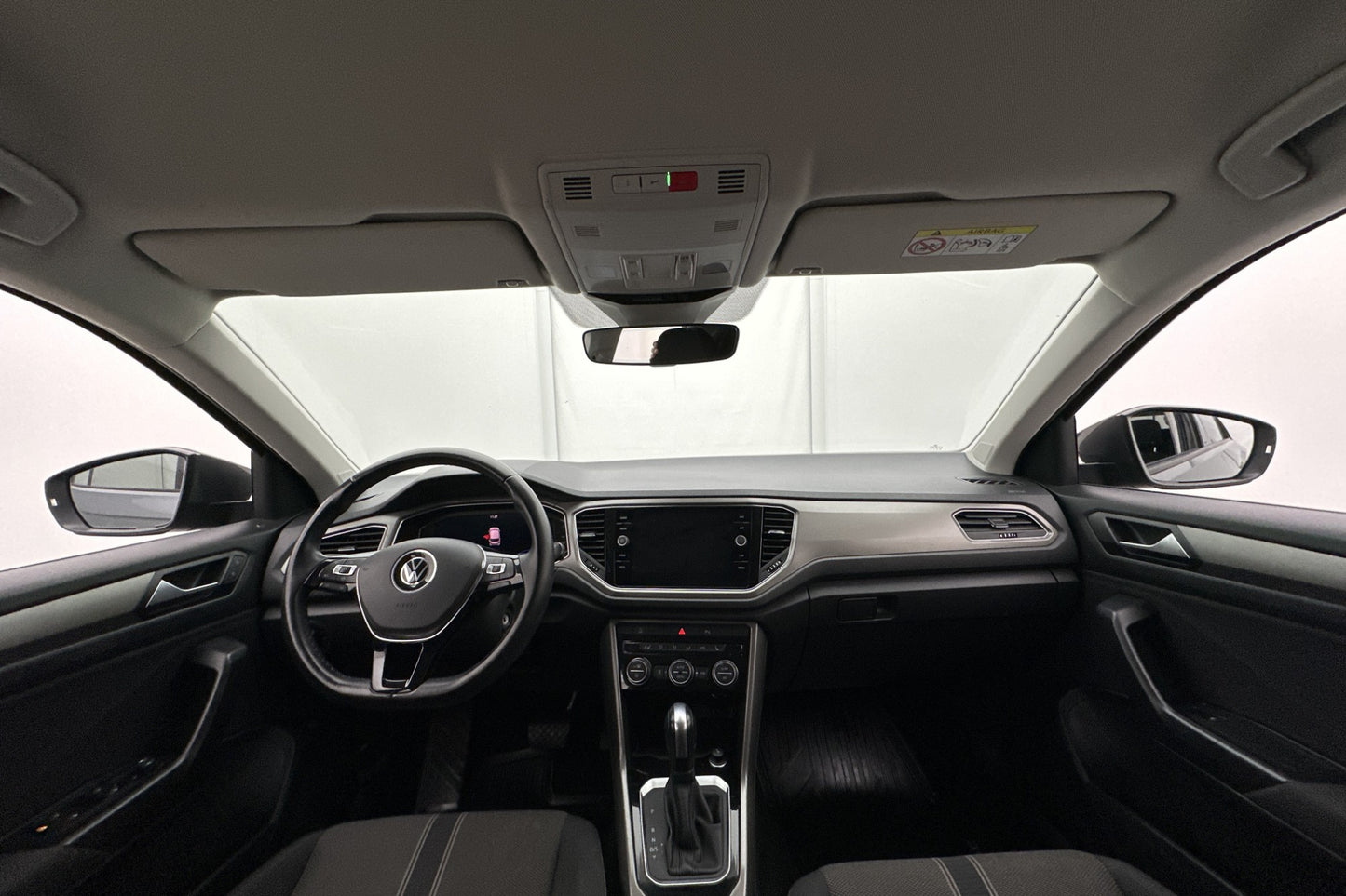 Volkswagen T-Roc TSI 150hk Plus Cockpit Värm Drag Välservad