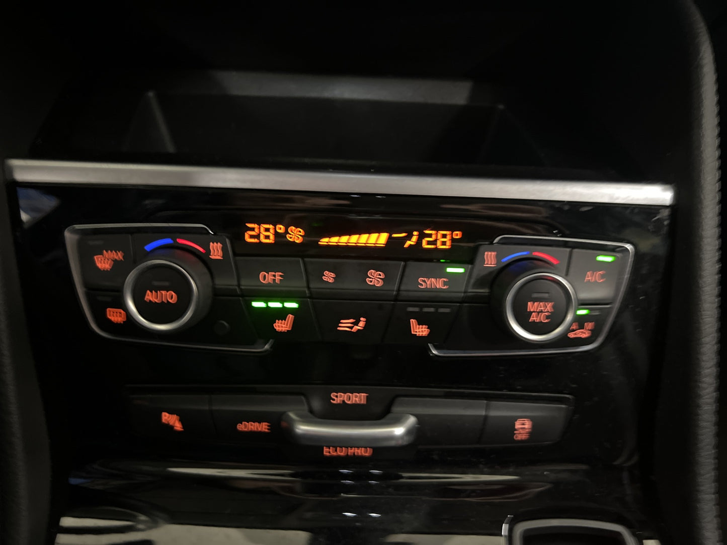 BMW 225xe Active Tourer 224hk Sport line HUD Navi Kamera