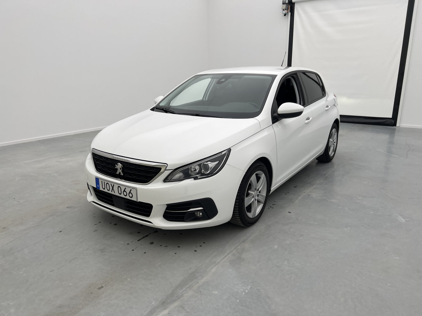 Peugeot 308 e-THP 110hk Active Sensorer Farthållare Välserv