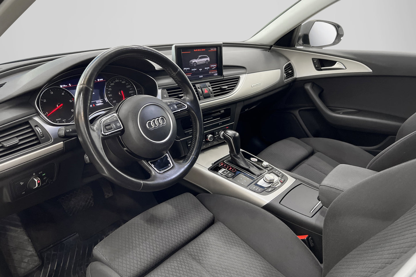 Audi A6 2.0 TDI Quattro S-line D-värm Navi Elstol med minne