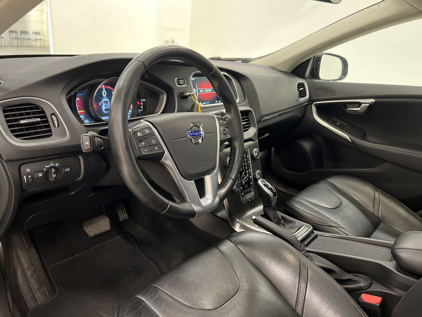 Volvo V40 Cross Country Summum VOC Pano Navi D-värme 150hk