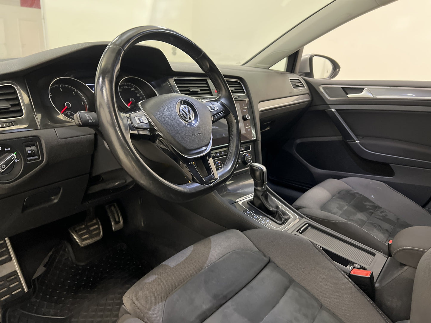 Volkswagen Golf Alltrack 2.0 TDI 4M D-Värmare Drag B-Kamera