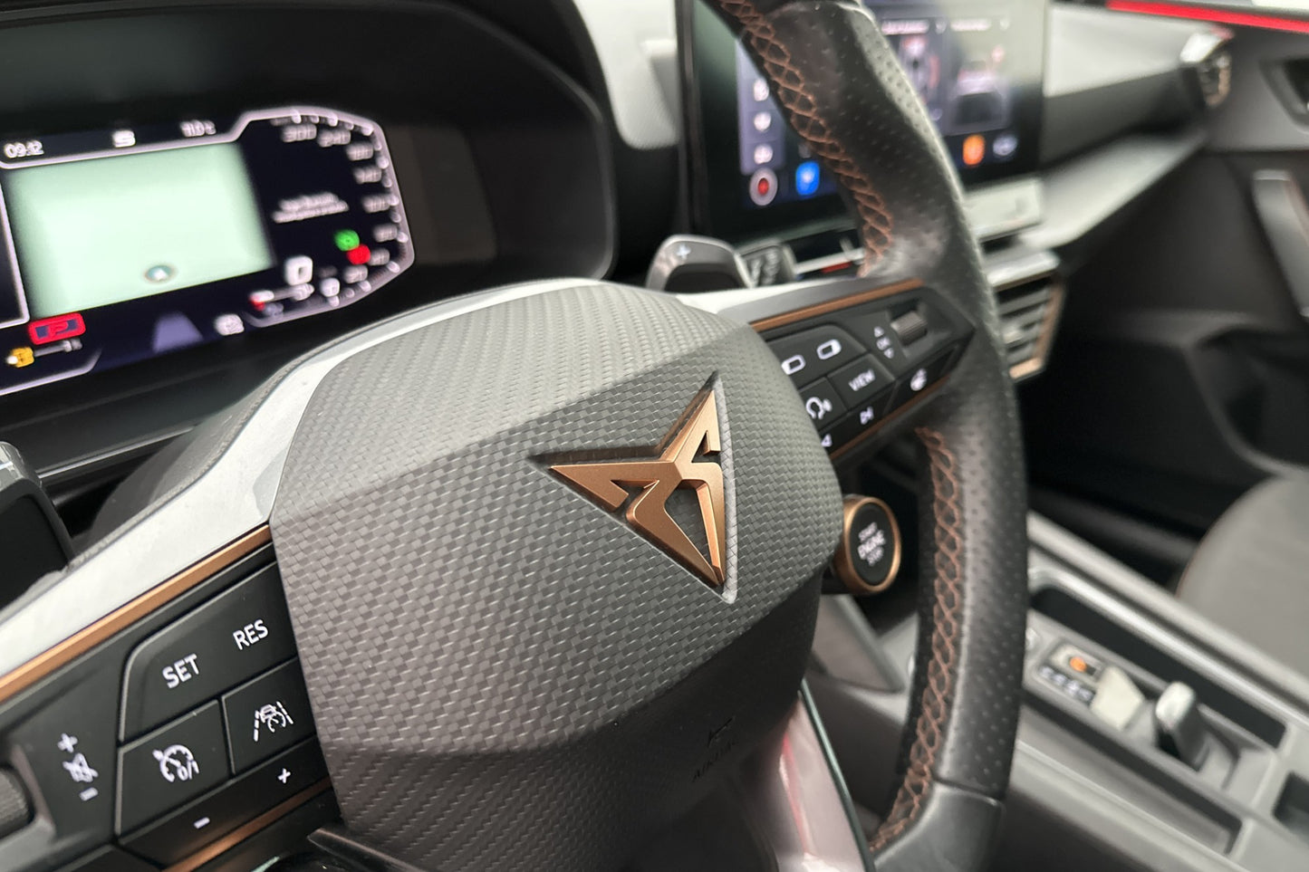 Cupra León e-Hybrid 204hk Backkamera Rattvärme CarPlay