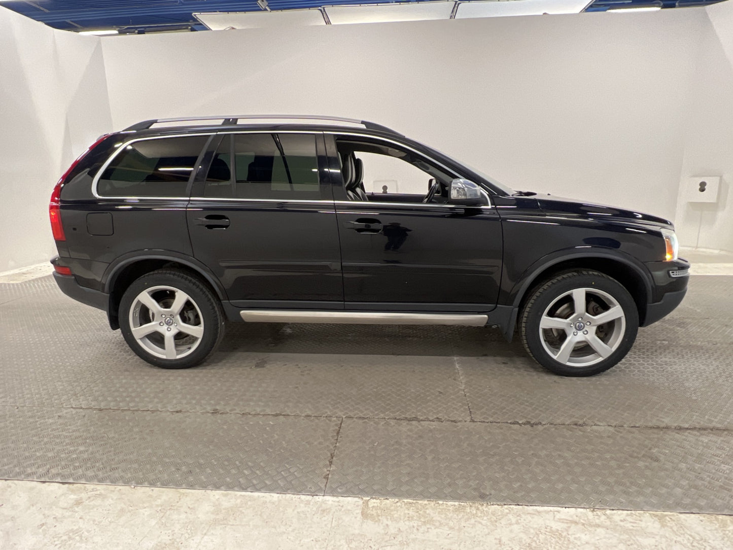 Volvo XC90 D5 200hk AWD  R-Design 7-sits Skinn D-värm VOC