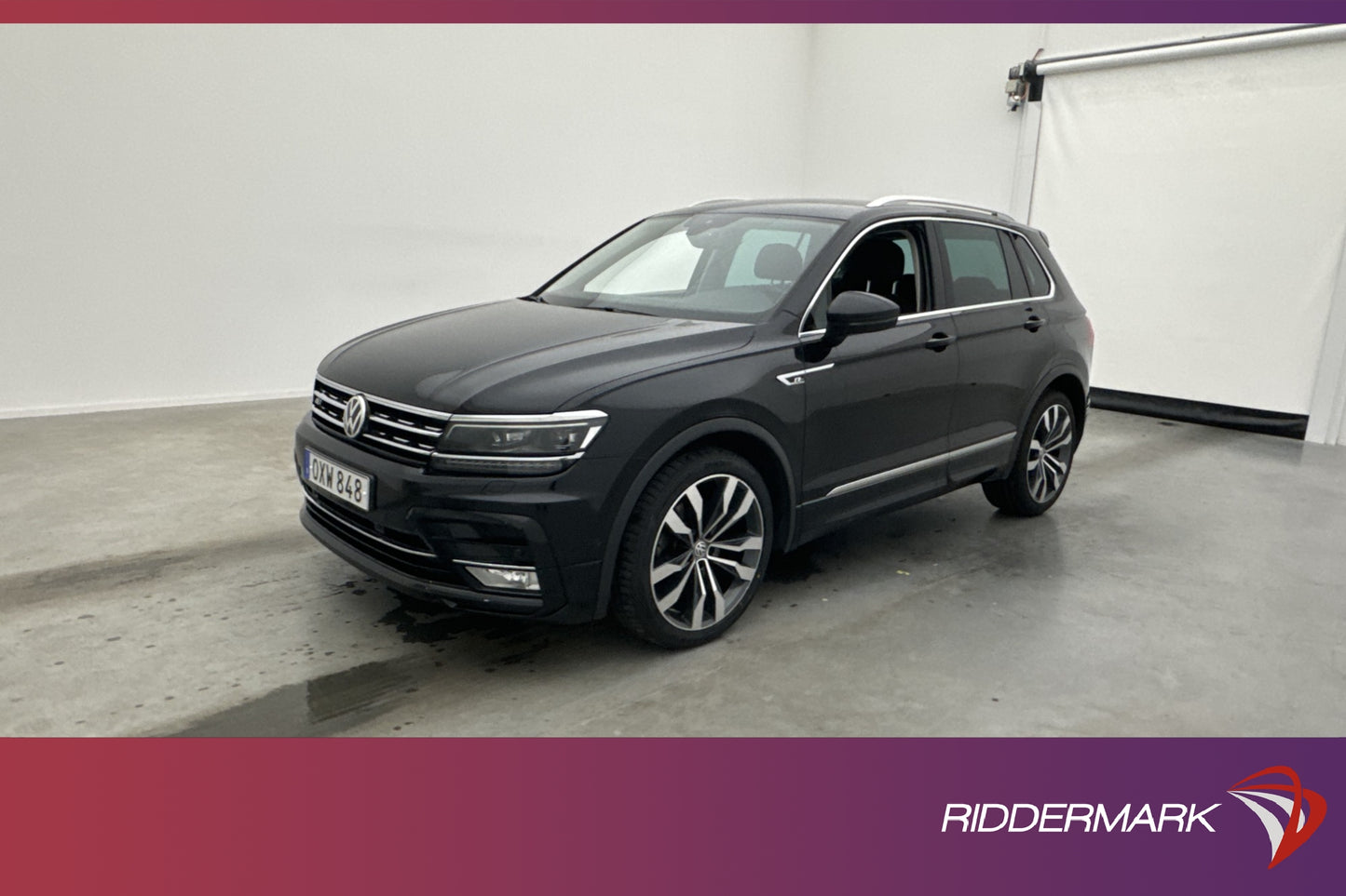 Volkswagen Tiguan 2.0 TDI 4M R-Line Cockpit Värm Kamera Drag