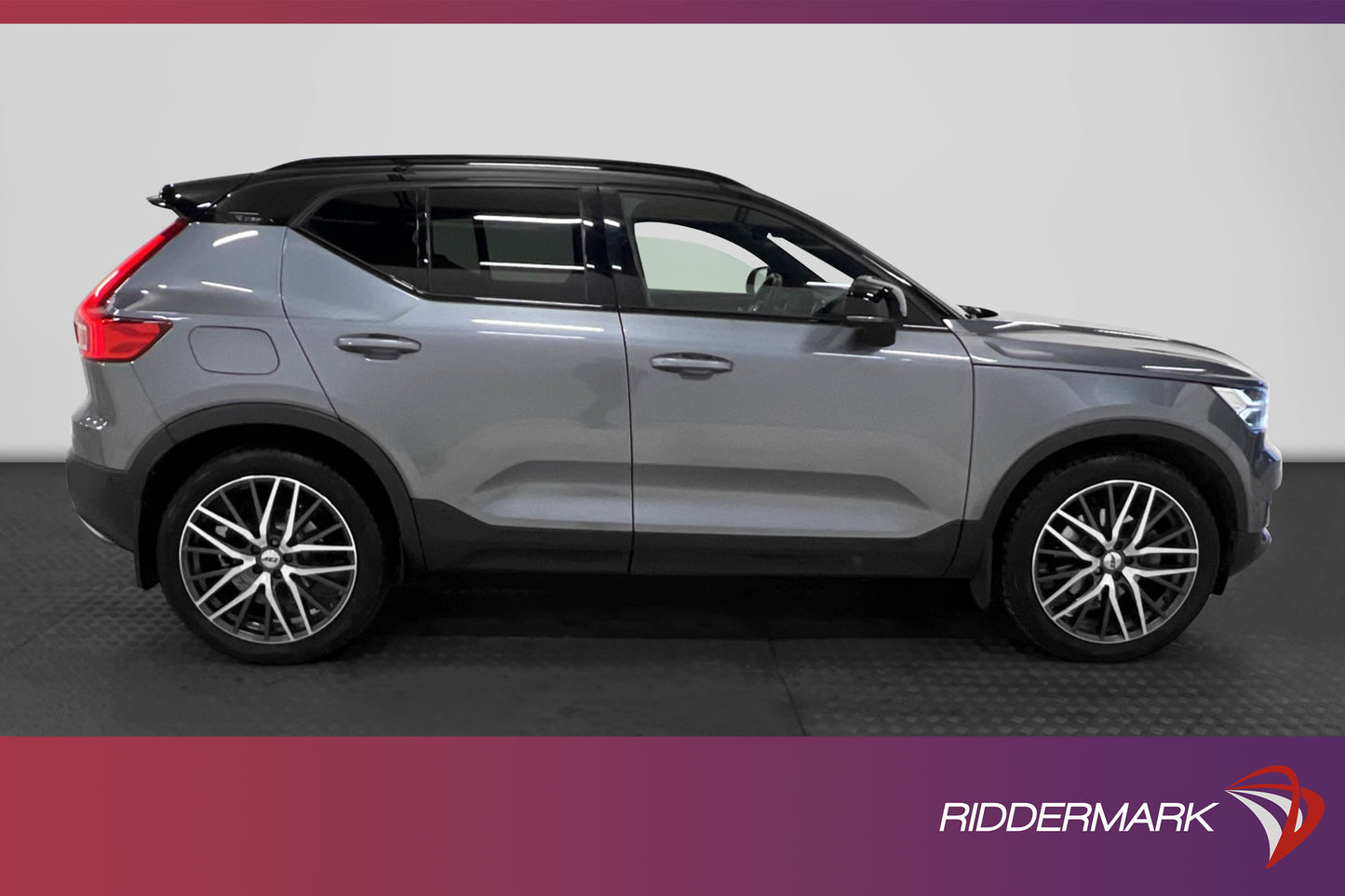 Volvo XC40 T5 AWD 247hk R-Design VOC Pano H/K 360° Navi Drag