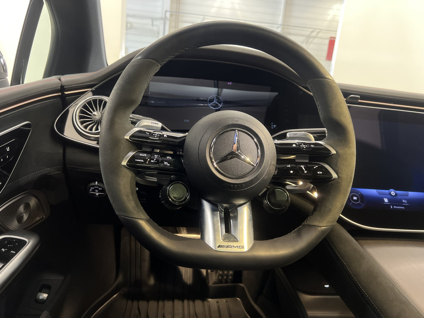 Mercedes-Benz EQE 43 AMG 4MATIC 476hk Hyperscreen  Burmester