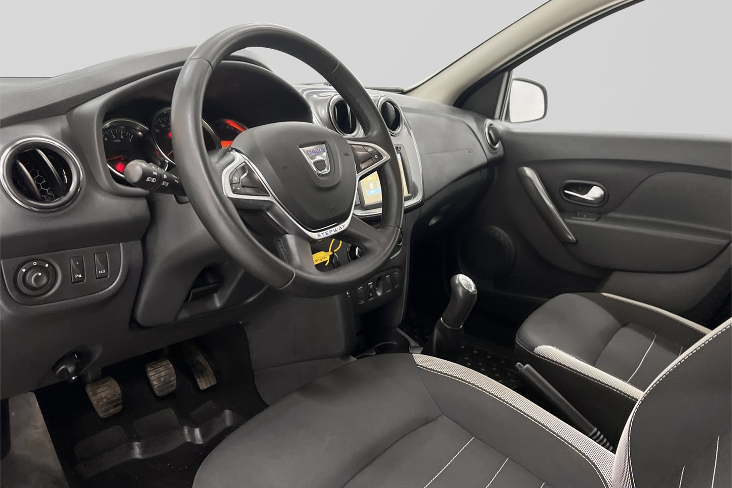 Dacia Sandero Stepway 0.9 TCe 90hk Navi Sensorer Välservad