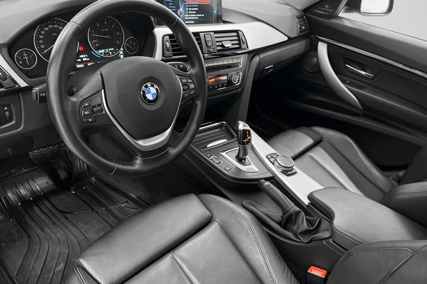 BMW 335d xDrive GT 313hk Sportline Pano Navi Skinn H/K