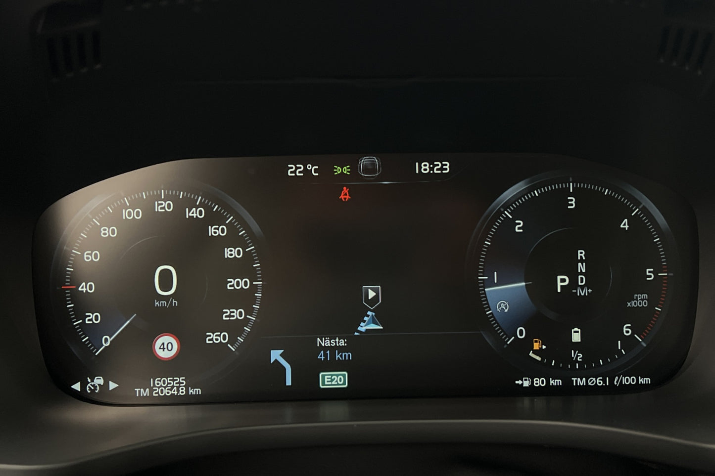 Volvo XC60 B4 AWD Advanced VOC Värm Kamera Keyless Navi Drag