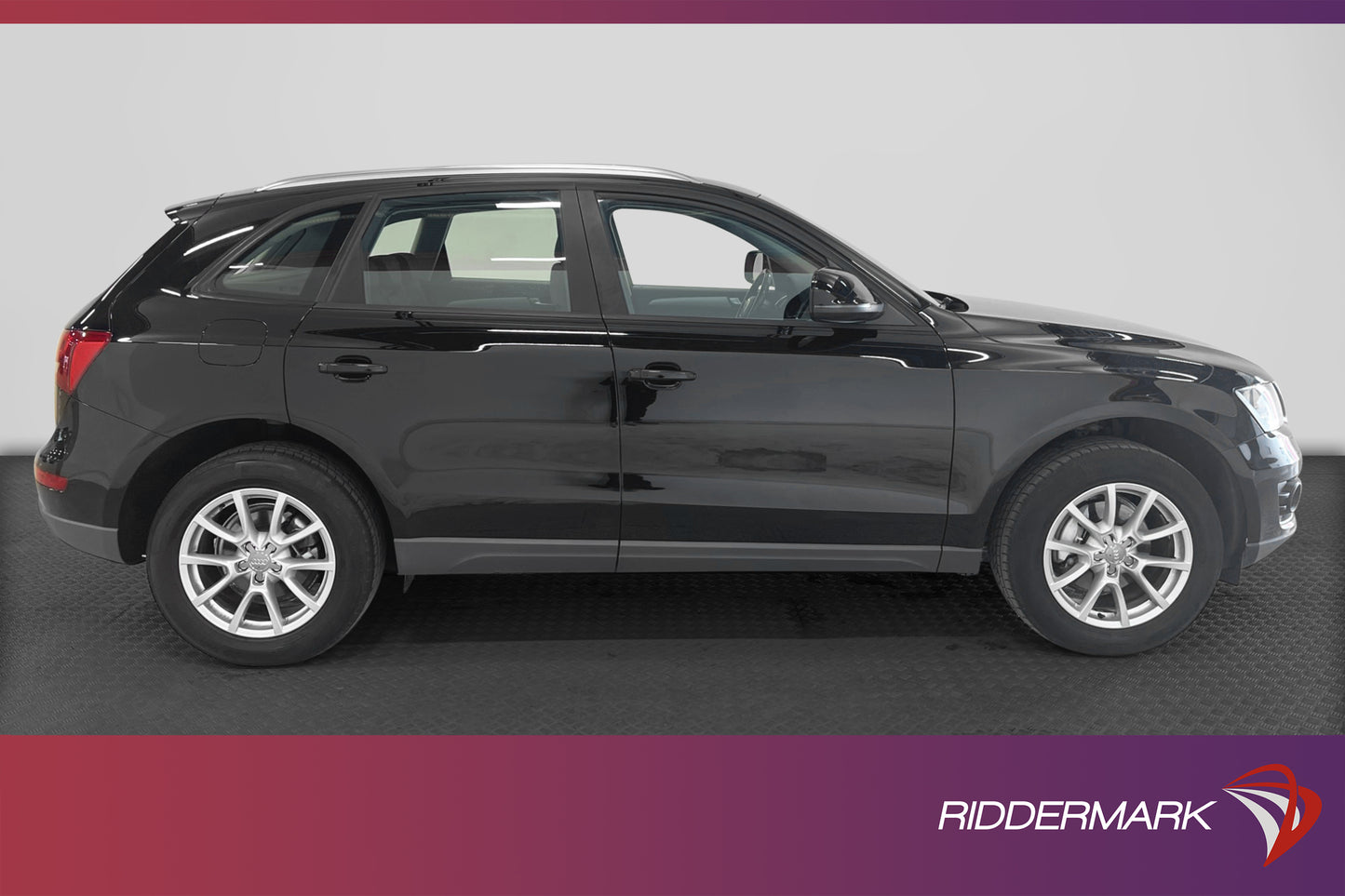 Audi Q5 2.0 TDI 143hk Quattro Proline HEMLEVERANS