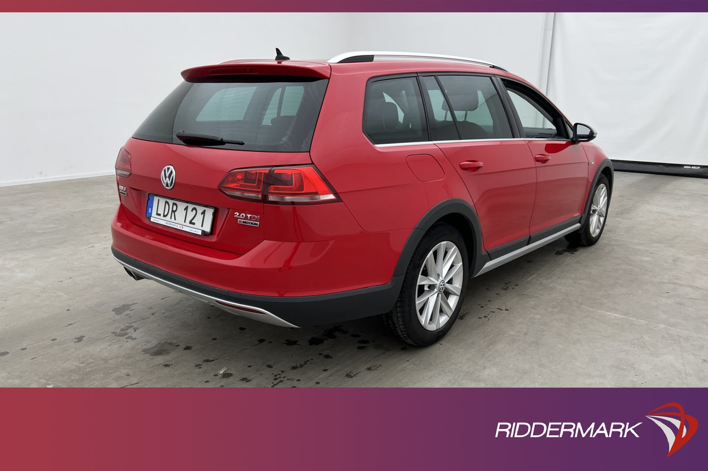 Volkswagen Golf Alltrack 4M 184hk Värm Kamera Drag Välservad