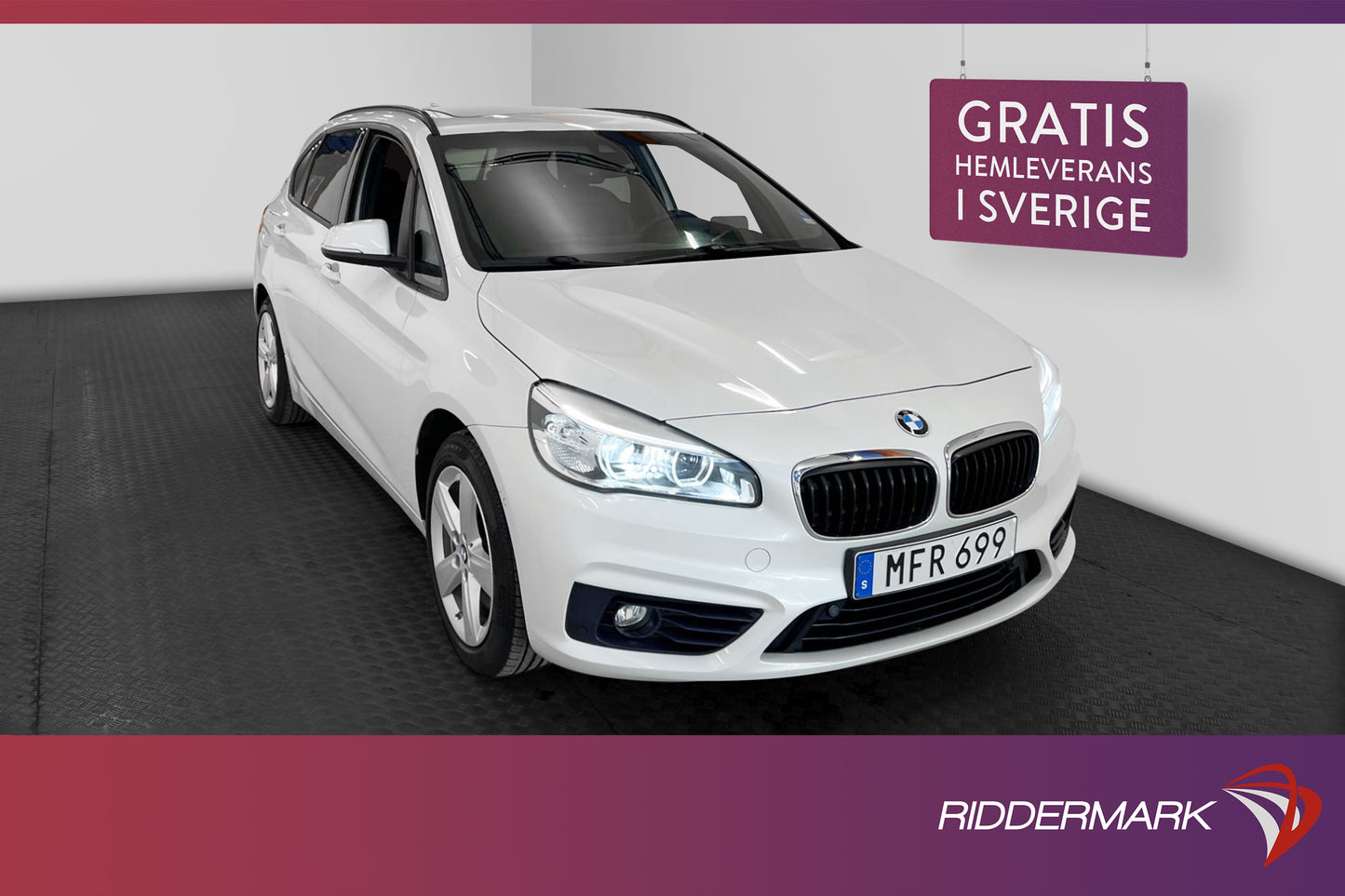 BMW 225xe Active Tourer 224hk Pano HUD Skinn B-kamera Navi